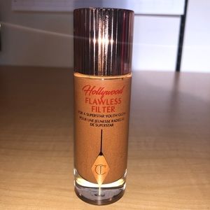 Charlotte Tilbury Hollywood Flawless Filter